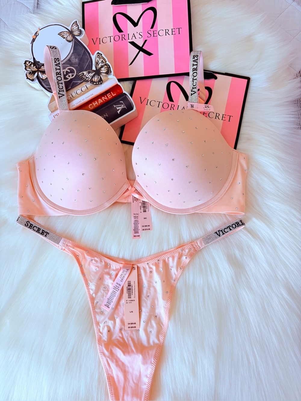 🩷🩷Victoria’s Secret logo shine strap bra and panty set (38C / L)🩷🩷